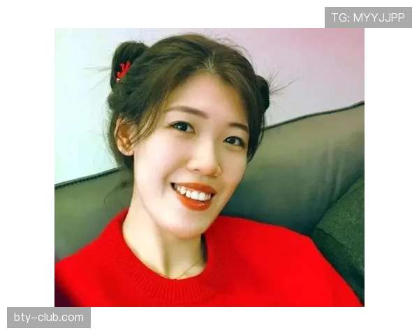 李盈莹训练完直接拎爱马仕去吃米其林，这谁顶得住啊